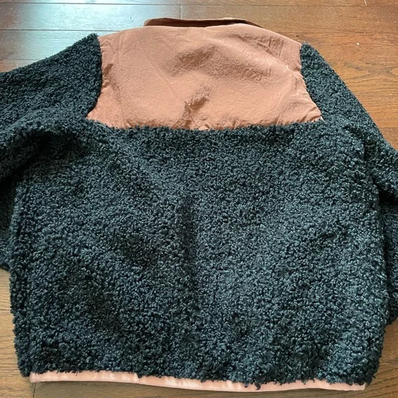 WSLY Black and Tan Sherpa Jacket